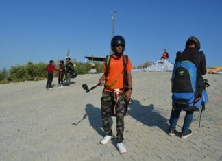 Zorlu Yolculuklar ve Karacalar Köyü’ne Yapılan Ziyaretler